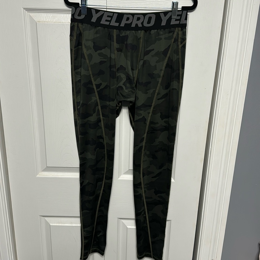 Mens XL (34-36) YelPro compression pants, camouflage color.
